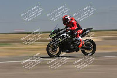 media/Sep-07-2025-Pacific Track Time (Sun) [[a6322260b9]]/C Group/Wheelie Bump/